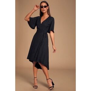 Lulu’s - Black Triangle Print Wrap Dress